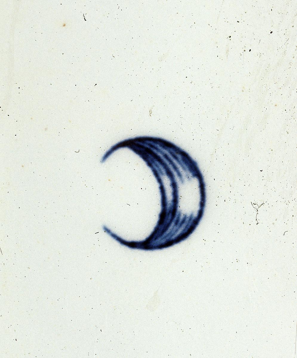 1971.0188 Bowl, underside