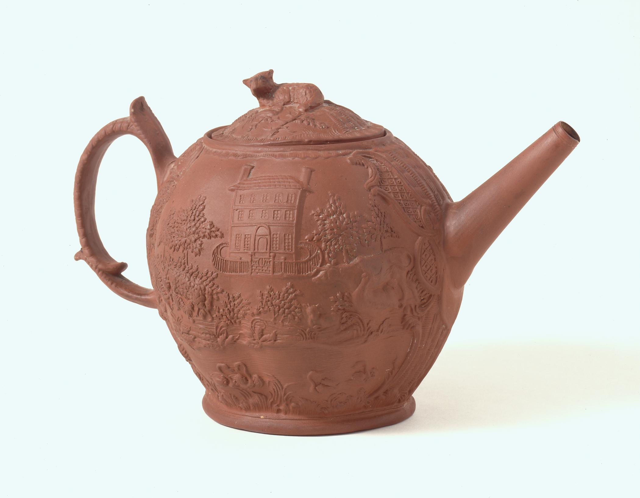 1971.0191 A, B Teapot (view 2)