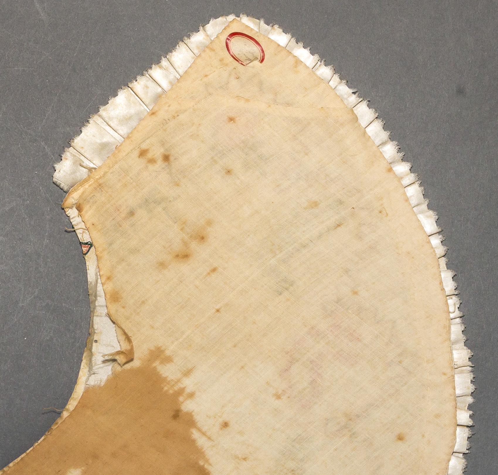 1971.0214 Collar, reverse, detail 1
