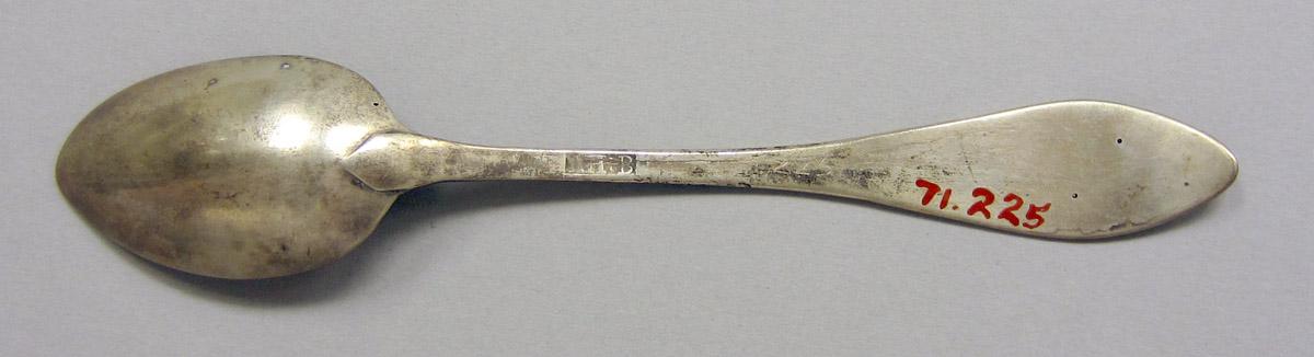 1971.0225 Silver Spoon underside