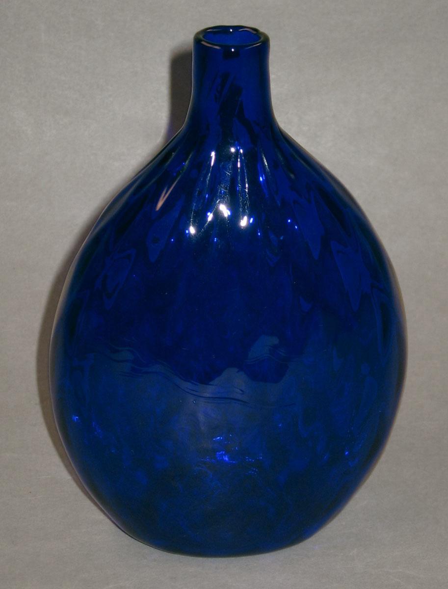 1971.0233 Glass flask