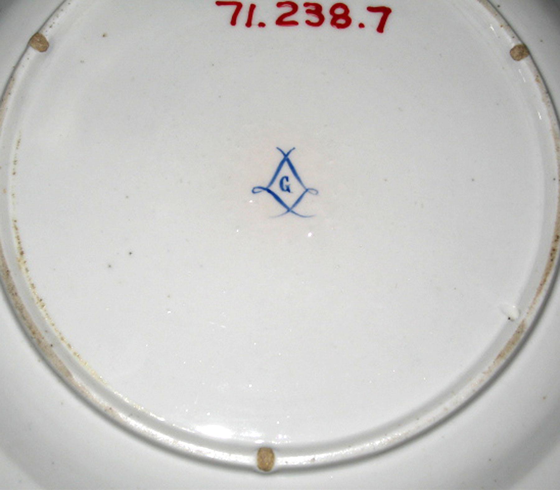 1971.0238.007 Sevres porcelain plate (underside)