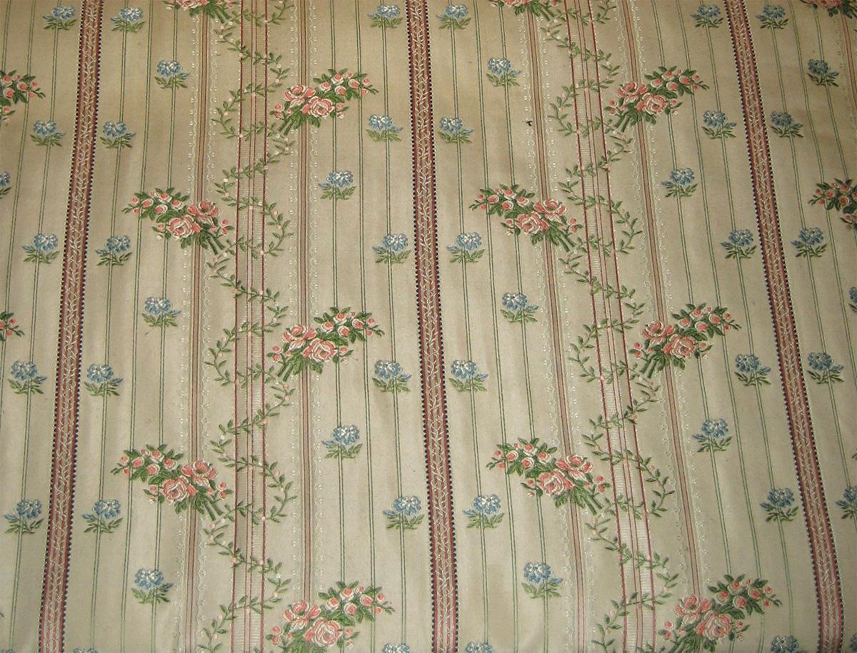 1957.0804 Sofa fabric detail