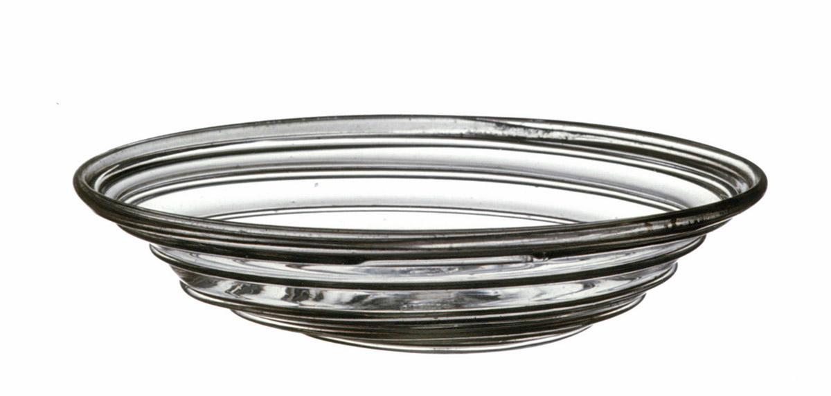 1971.0279 Dish