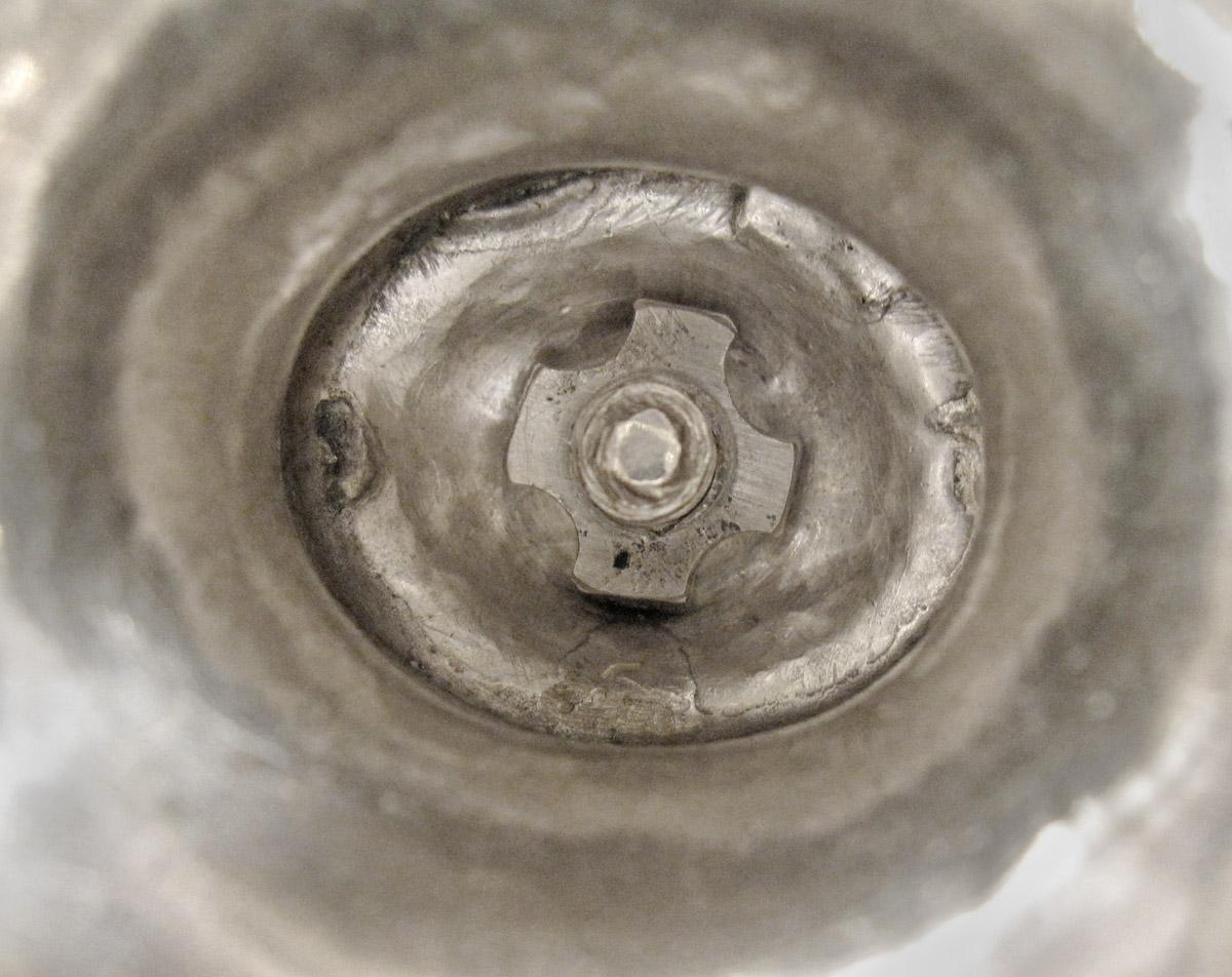 1957.0825 A Coffee pot lid, detail 2
