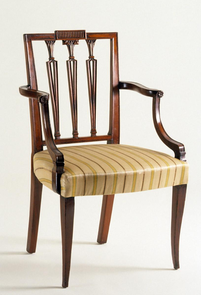 1957.0835.001 Chair, Arm chair (previous upholstery)