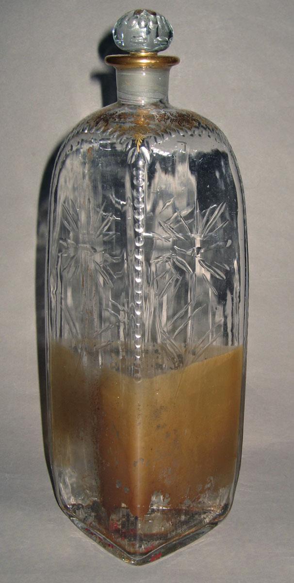 1957.0841 P, PP Glass case bottle and stopper