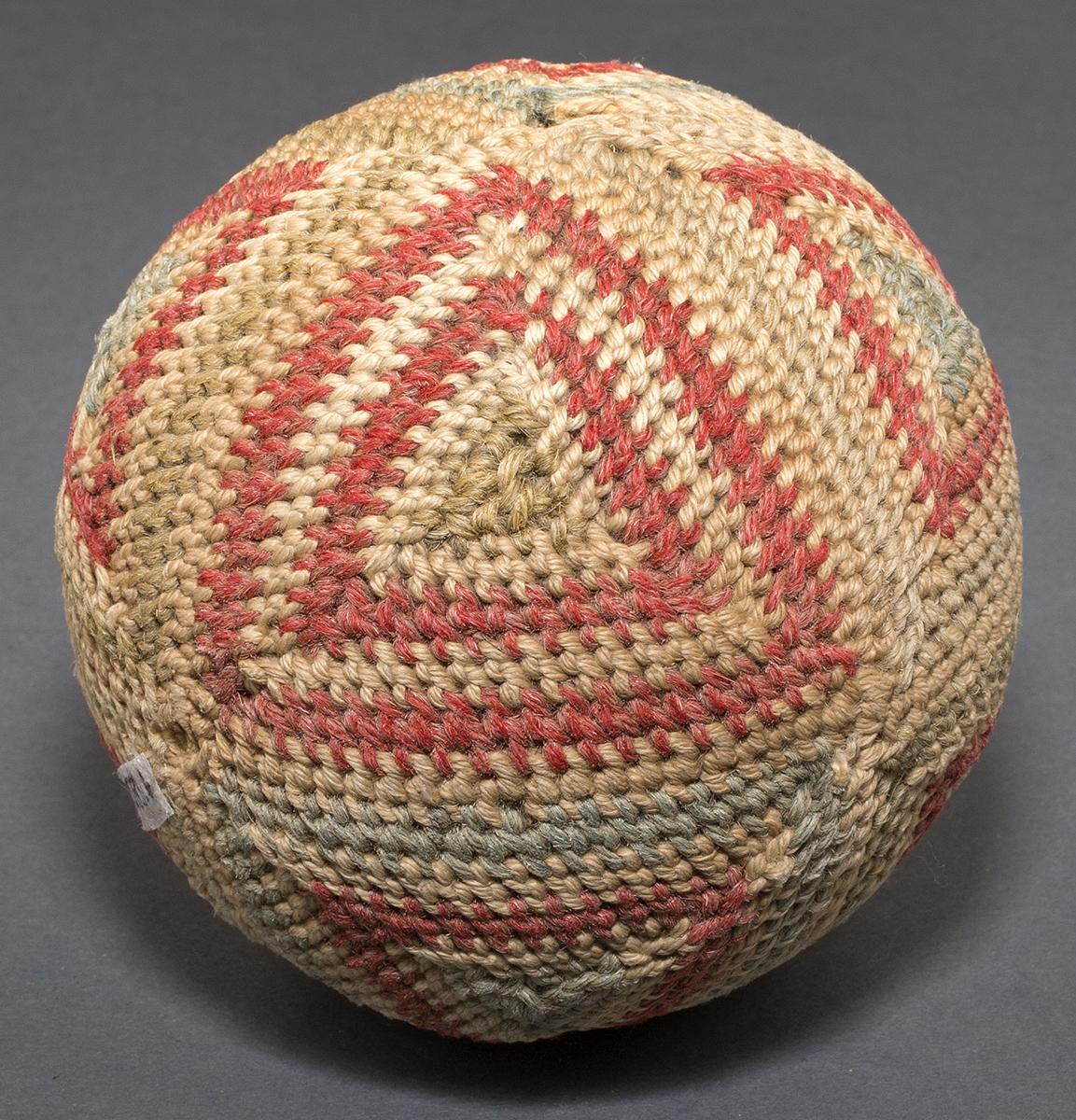 1952.0283.001 Toy Ball, View 4