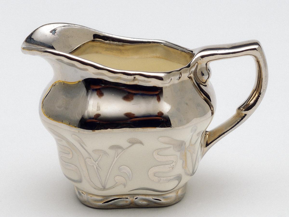 1972.0026.001 Cream or Milk Pot