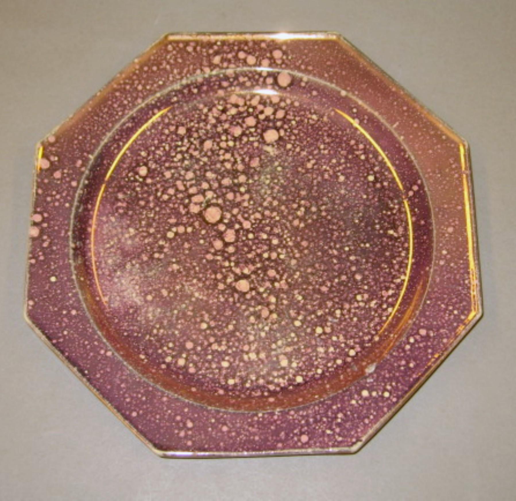 1972.0031 Sarreguemines lusterware plate