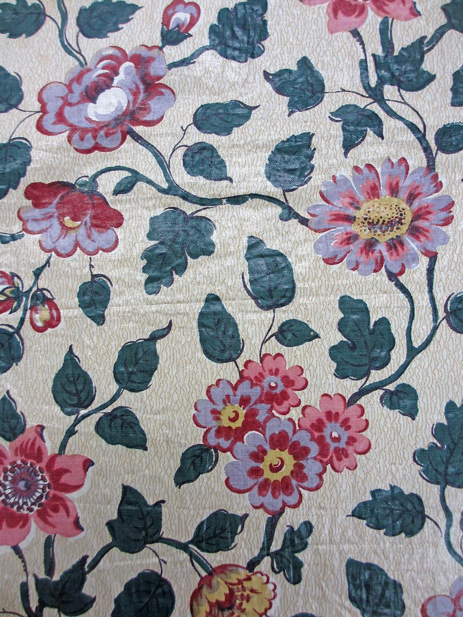 1972.0034 textile, printed detail 1