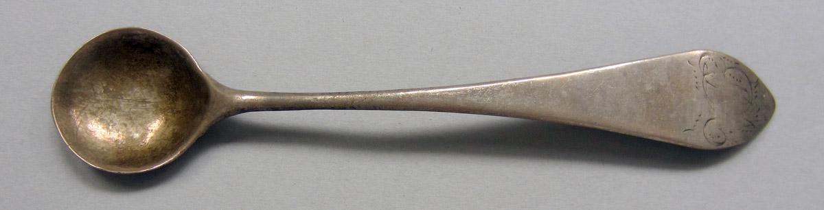 1972.0039 Silver Spoon upper surface