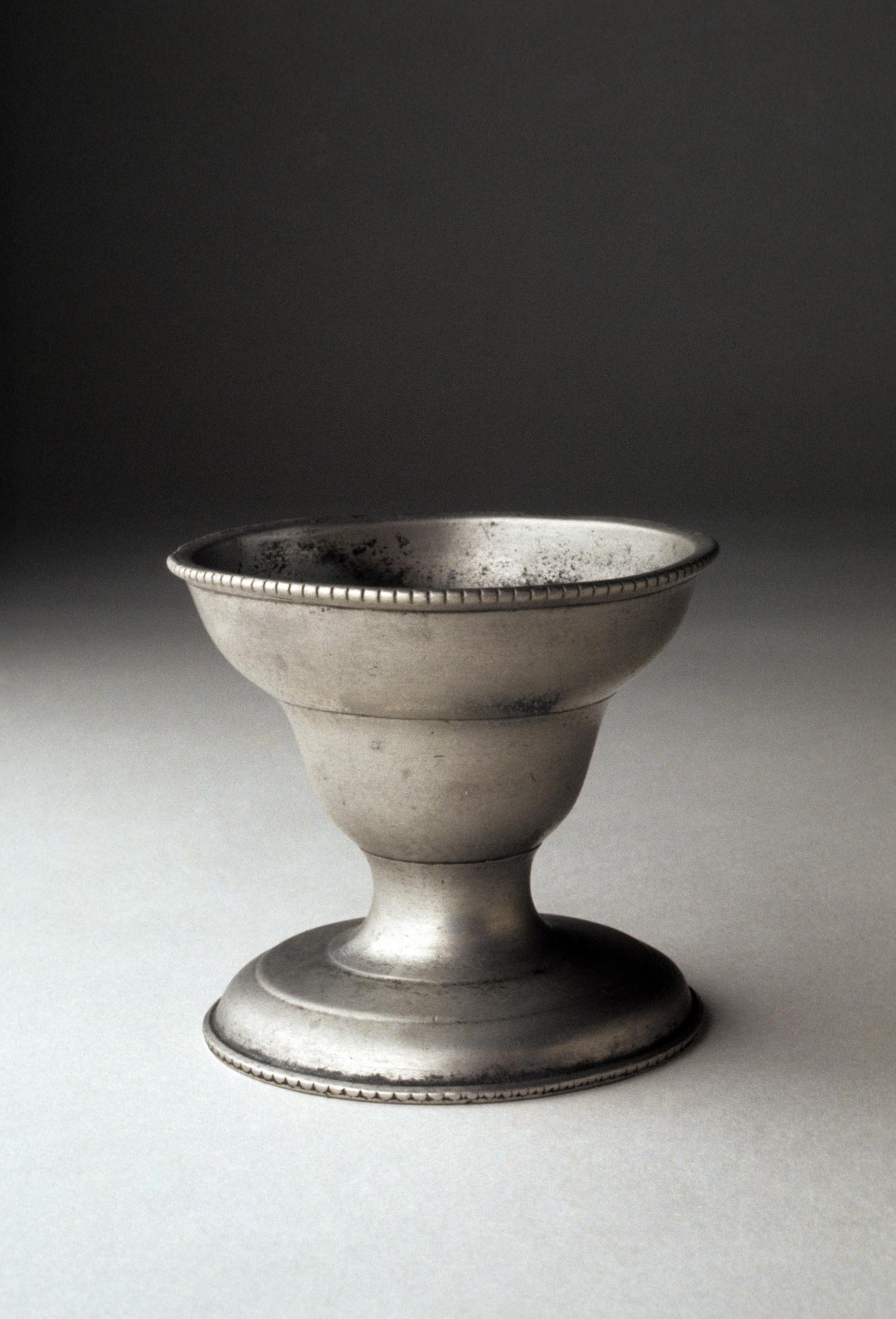 1972.0043 Pewter salt