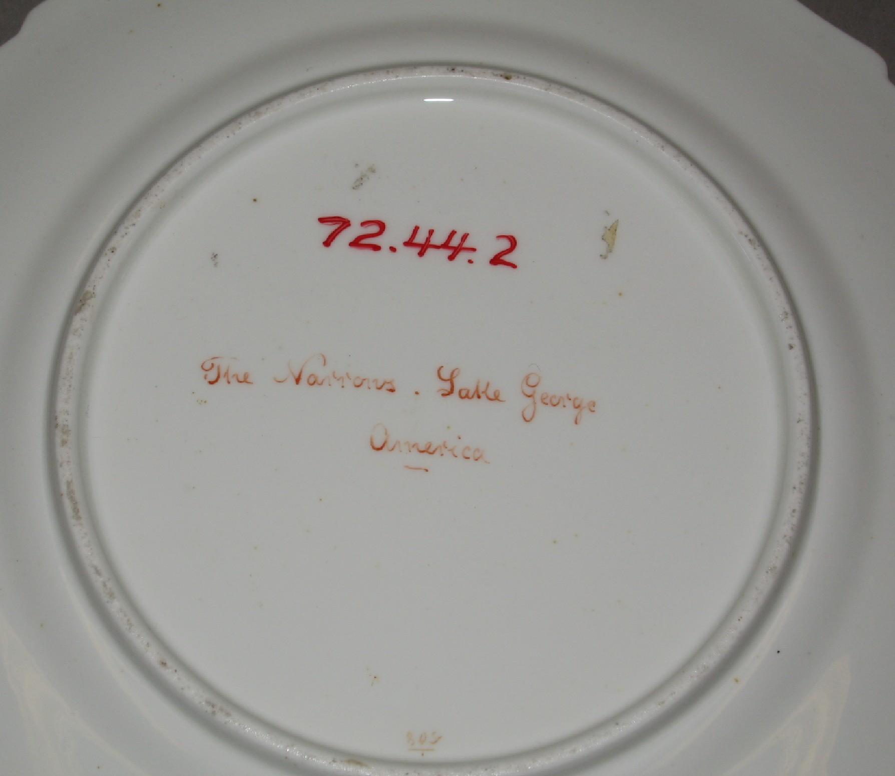 1972.0044.002 Soft-paste porcelain plate (underside)