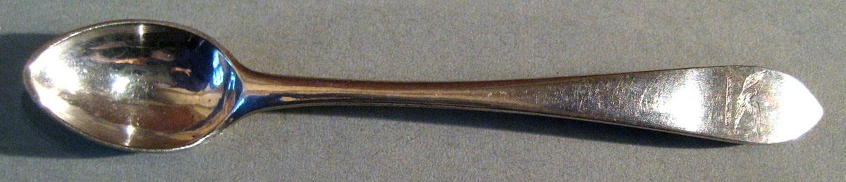 1972.0058.004 Silver Spoon upper surface