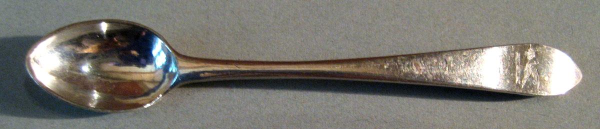 1972.0058.005 Silver Spoon upper surface