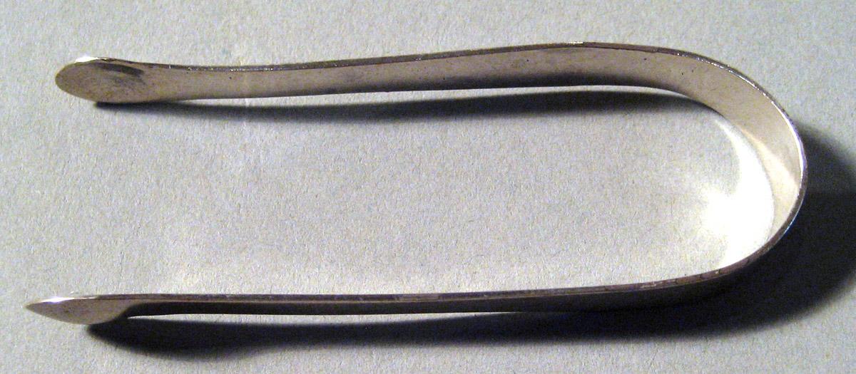 1972.0059 Silver Tongs