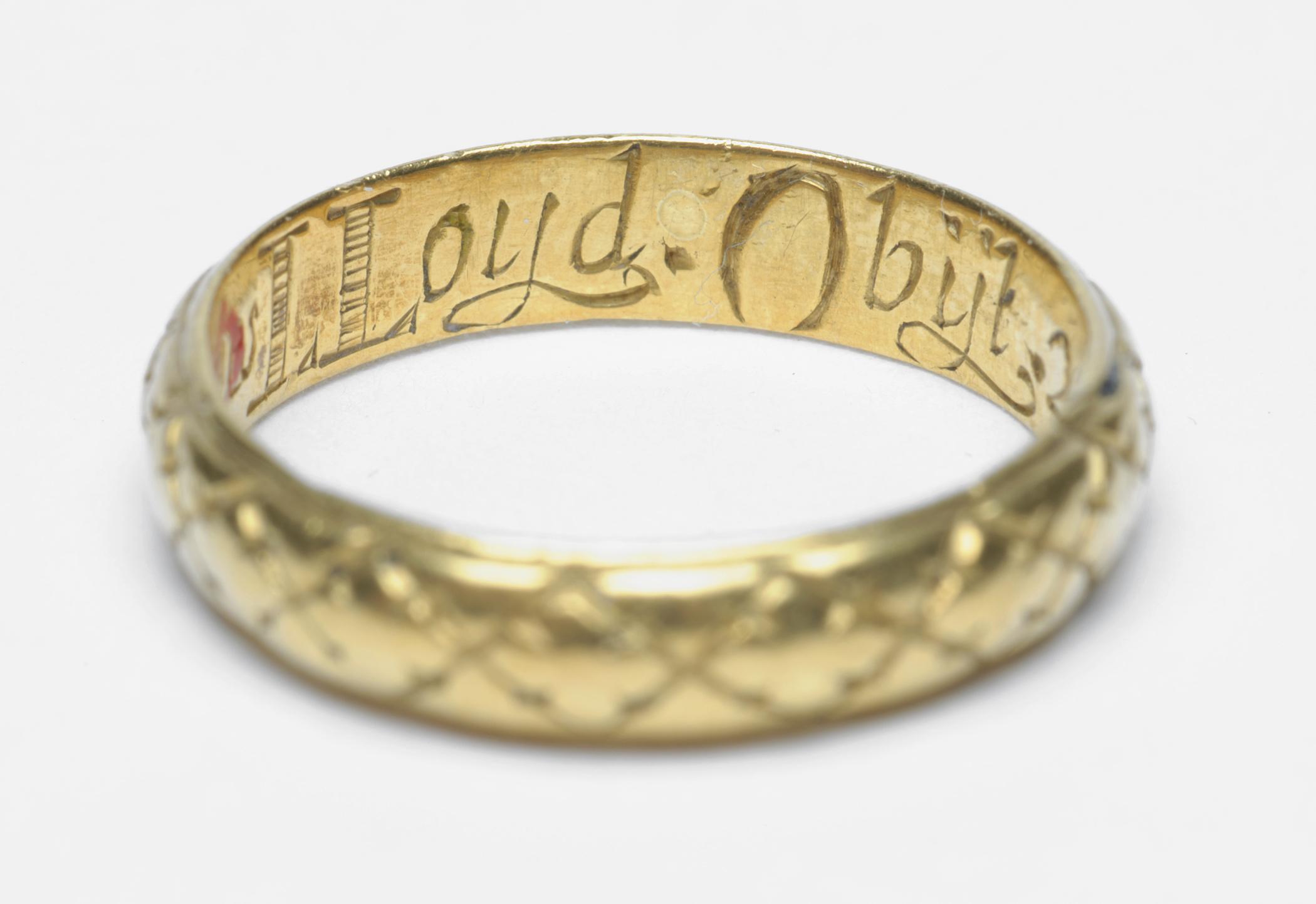 1972.0060 Ring (finger), view 4