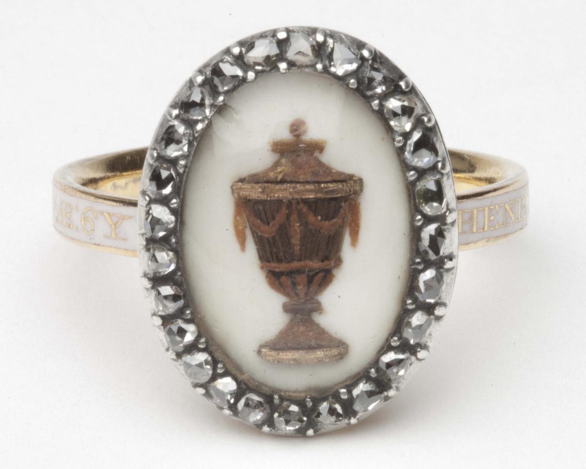 1972.0068 Mourning ring view 2