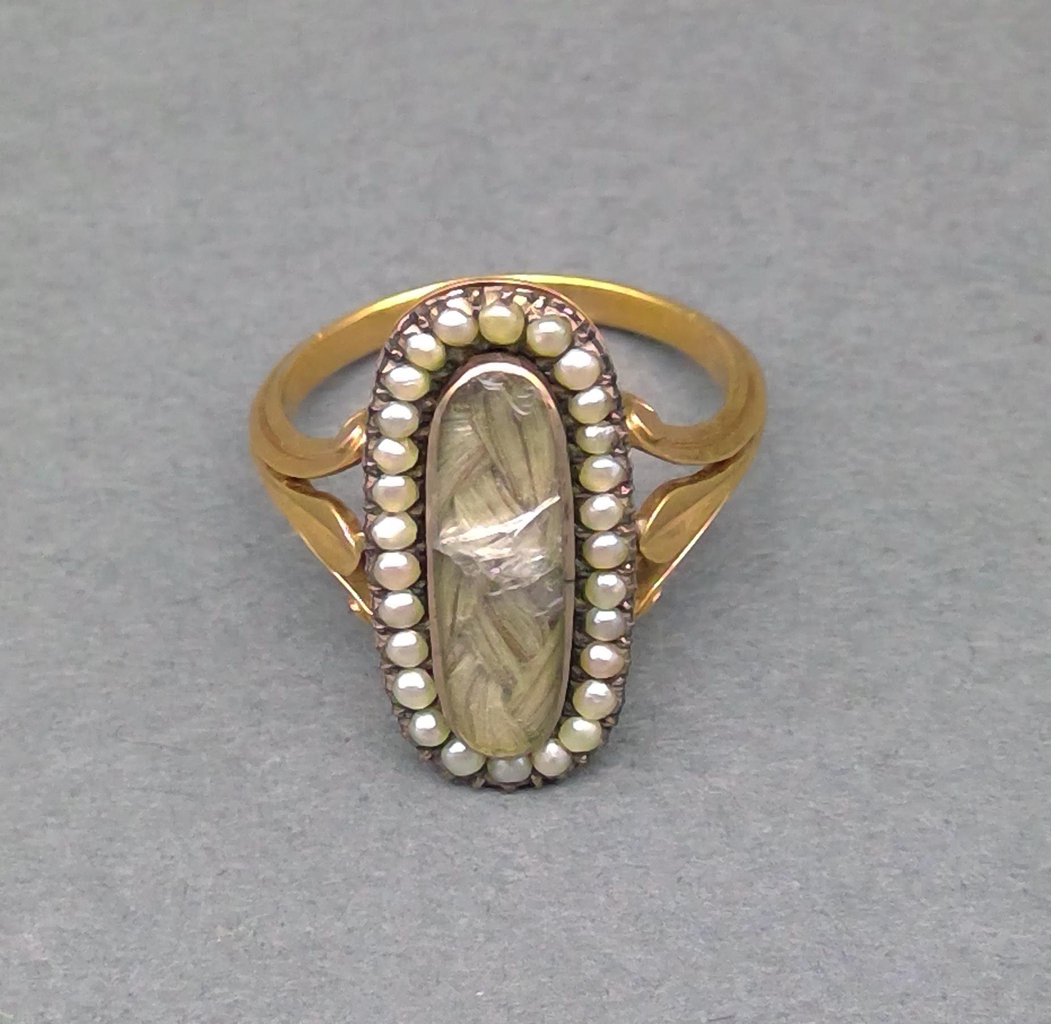 1972.0070 Ring (finger), Mourning ring, view1