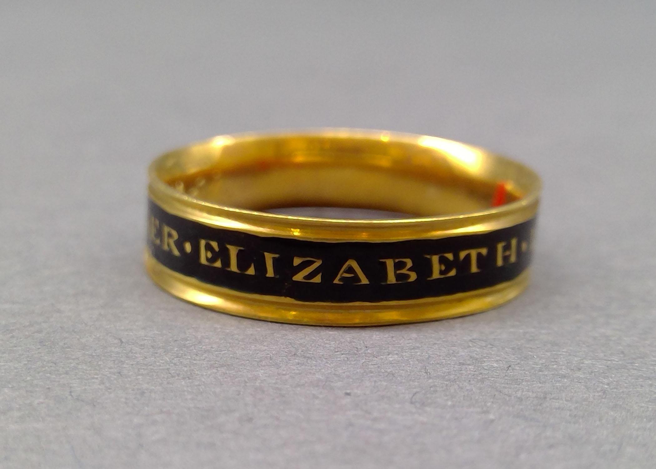 1972.0071 Ring (finger), Mourning ring, view 2