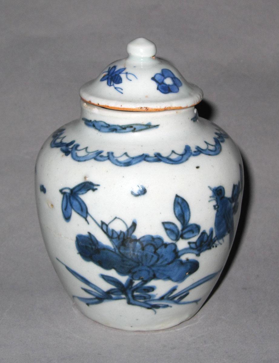 1972.0085 A,B Porcelain jar and cover