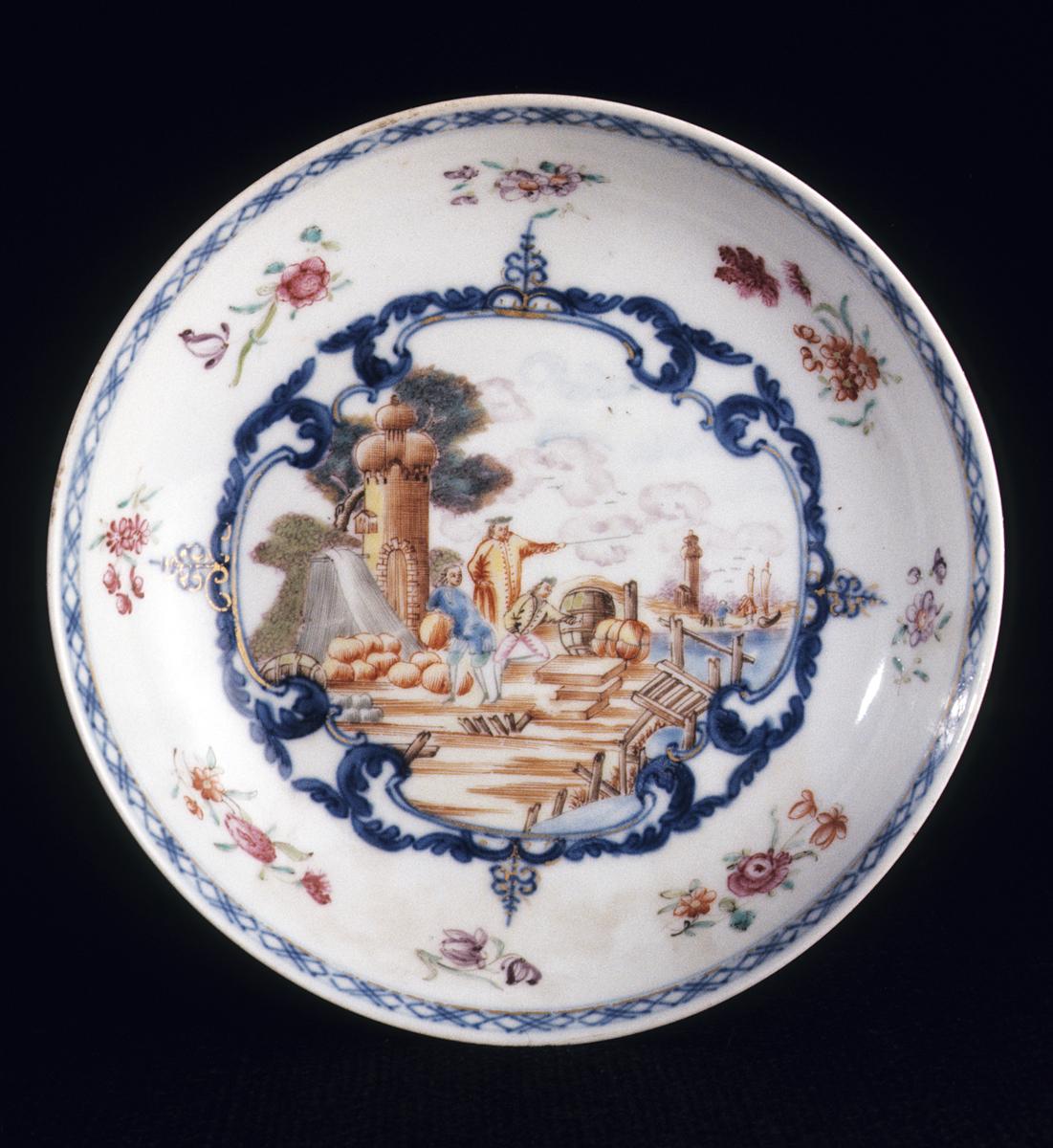 1972.0123 Saucer