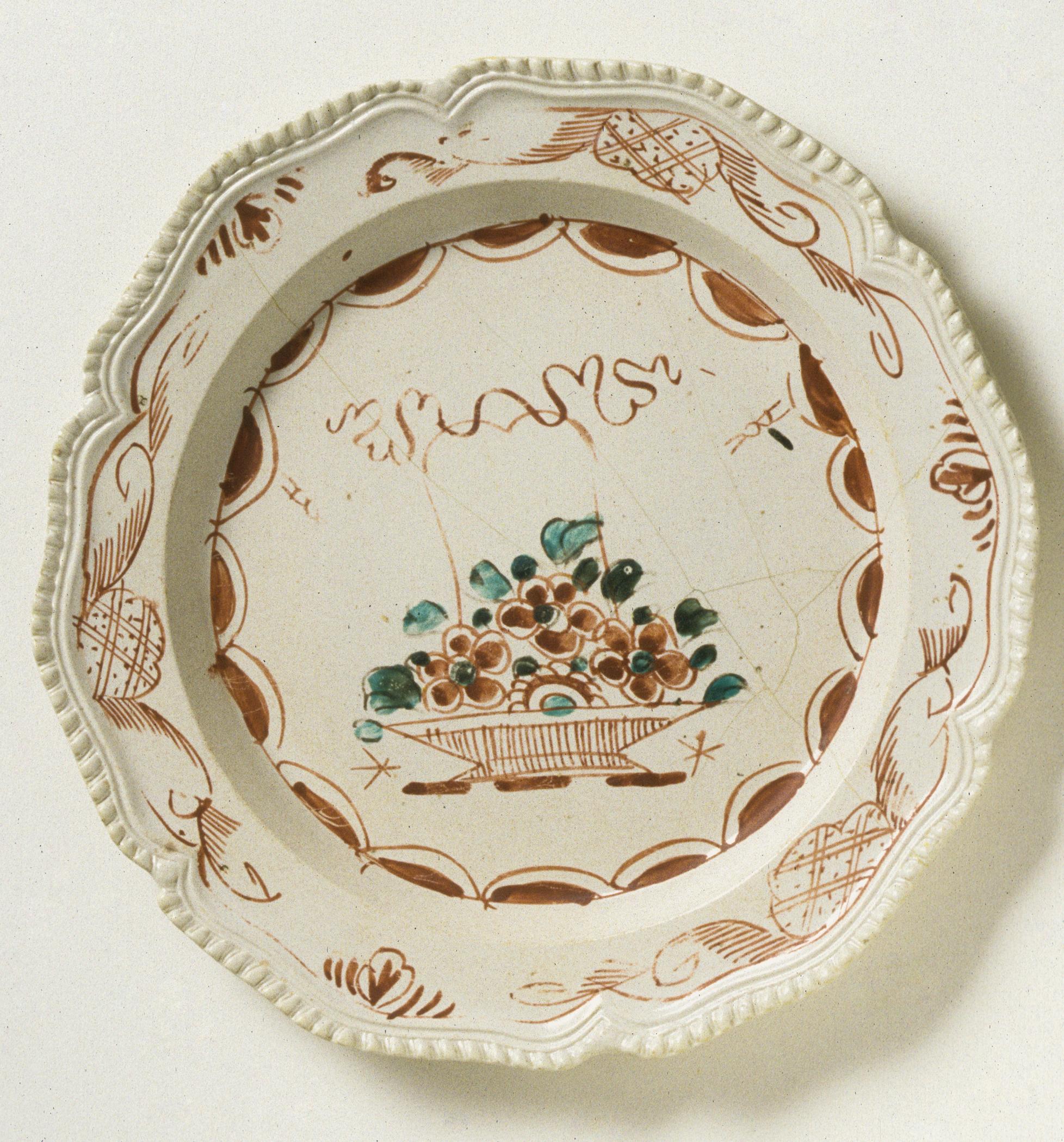 1972.0126 Stoneware plate