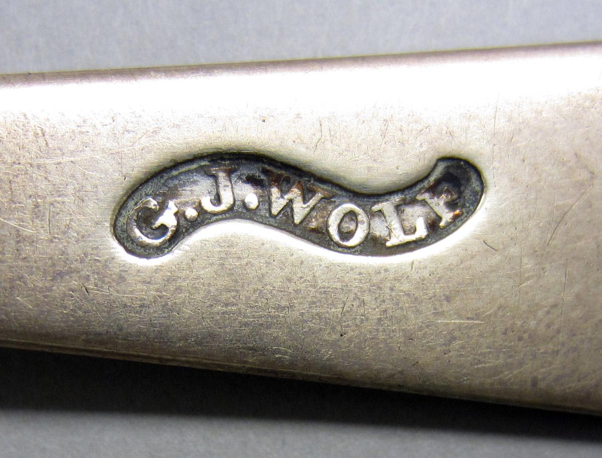 1972.0197 Silver Spoon mark