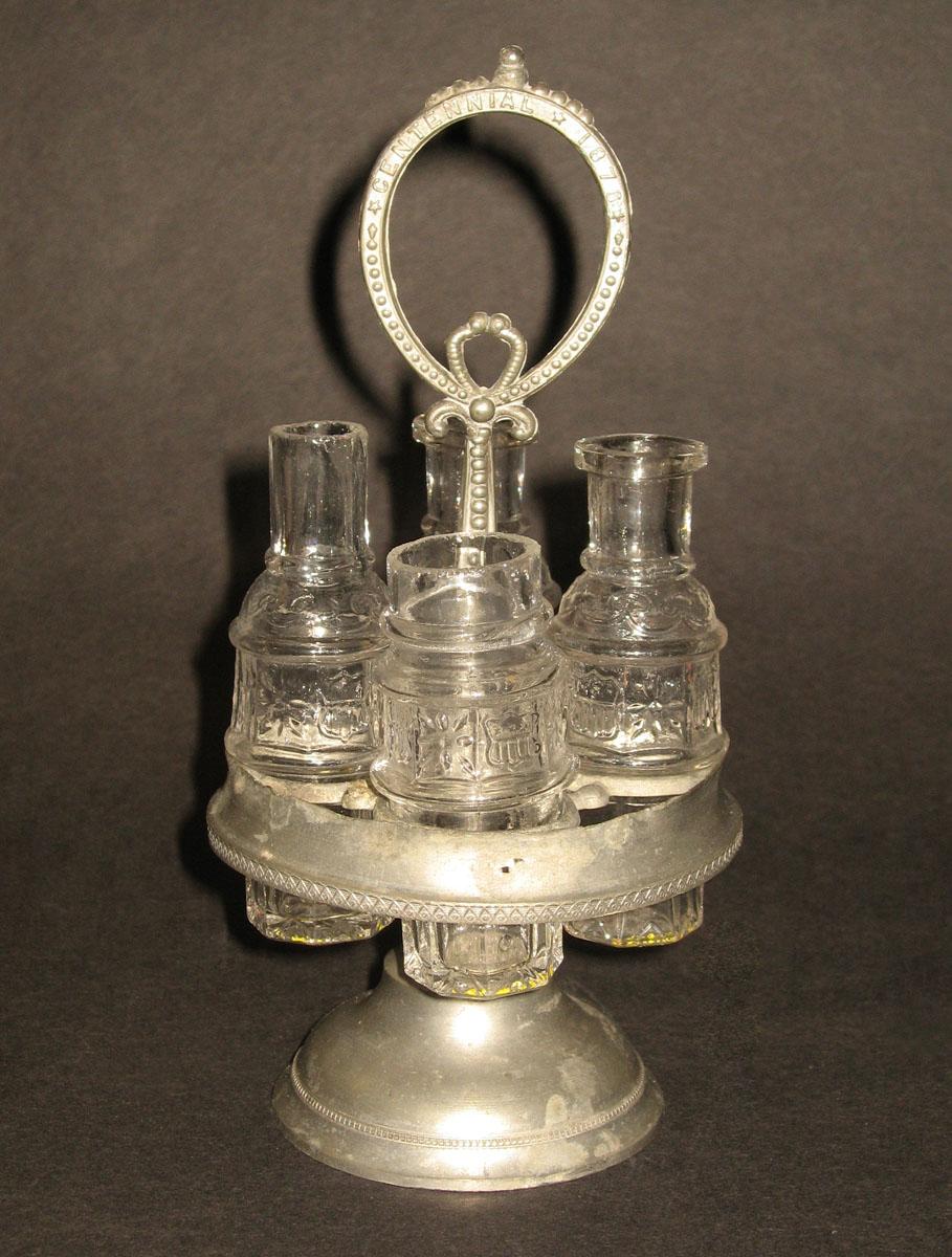 1972.0251 A-E Castor set