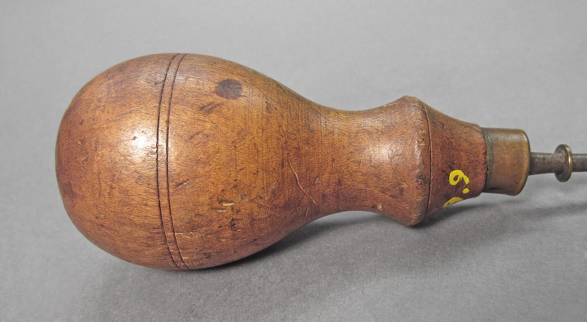 1972.0289.009, Awl, handle