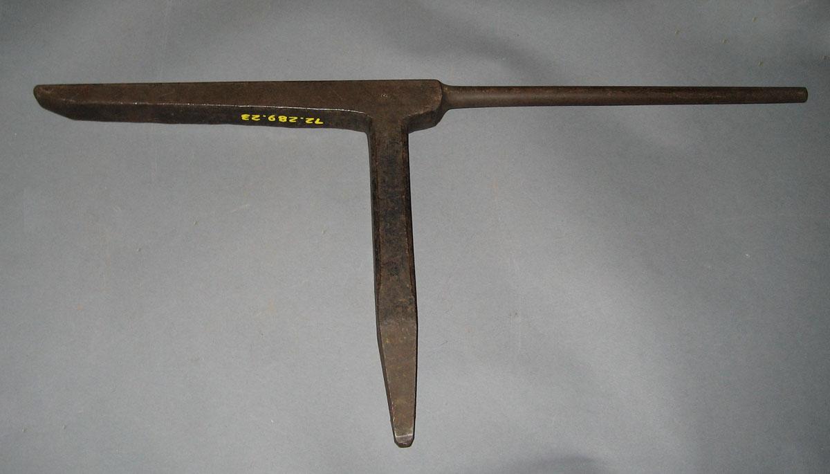 1972.0289.023 Tool (for sewing)