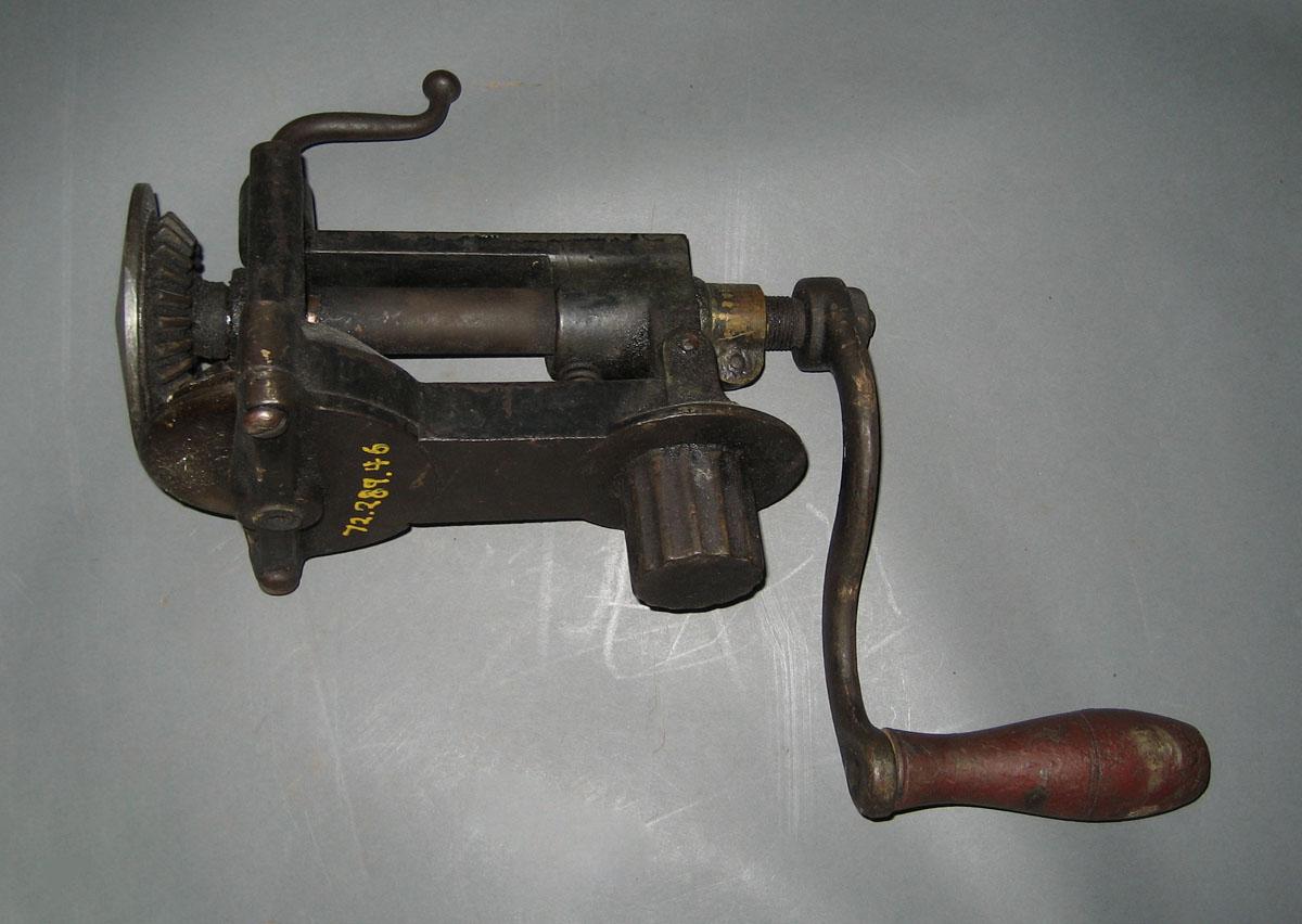 1972.0289.046 Tool (for metals)