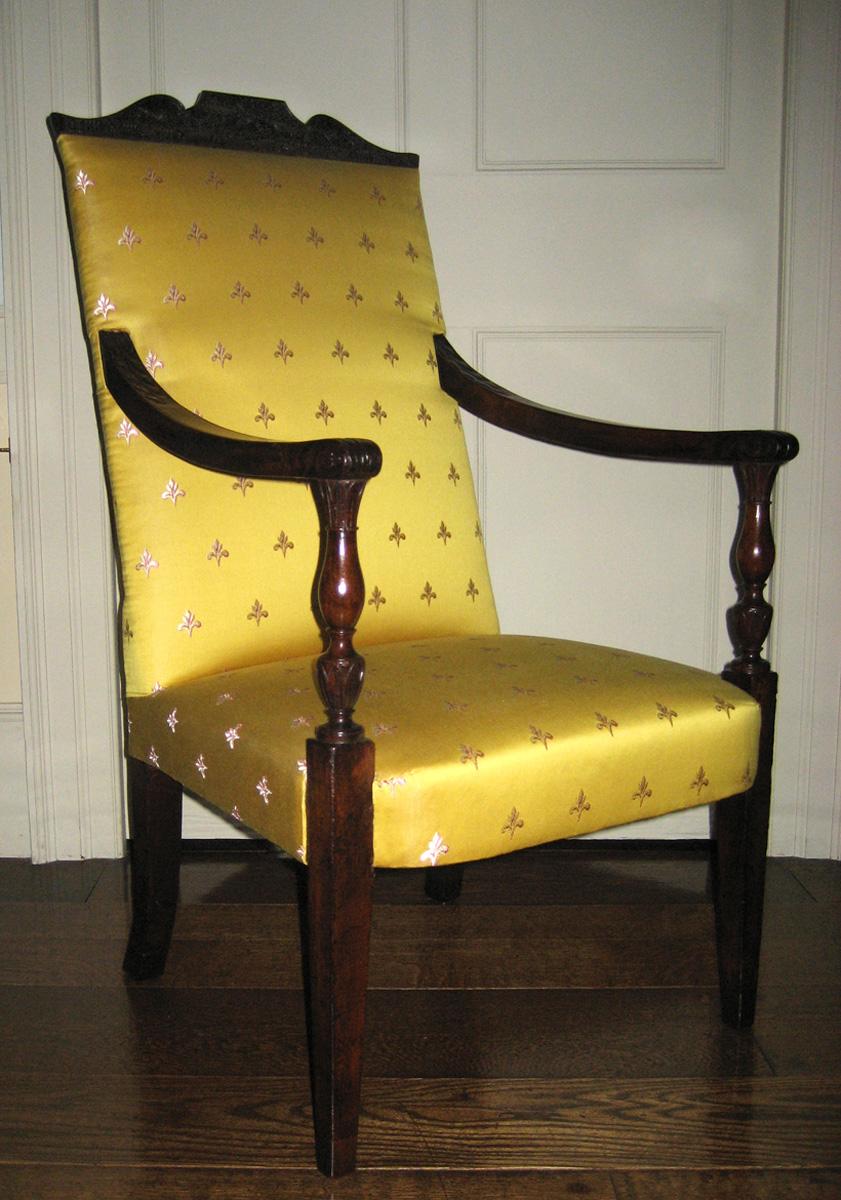1957.0882.002 Lolling chair view 1