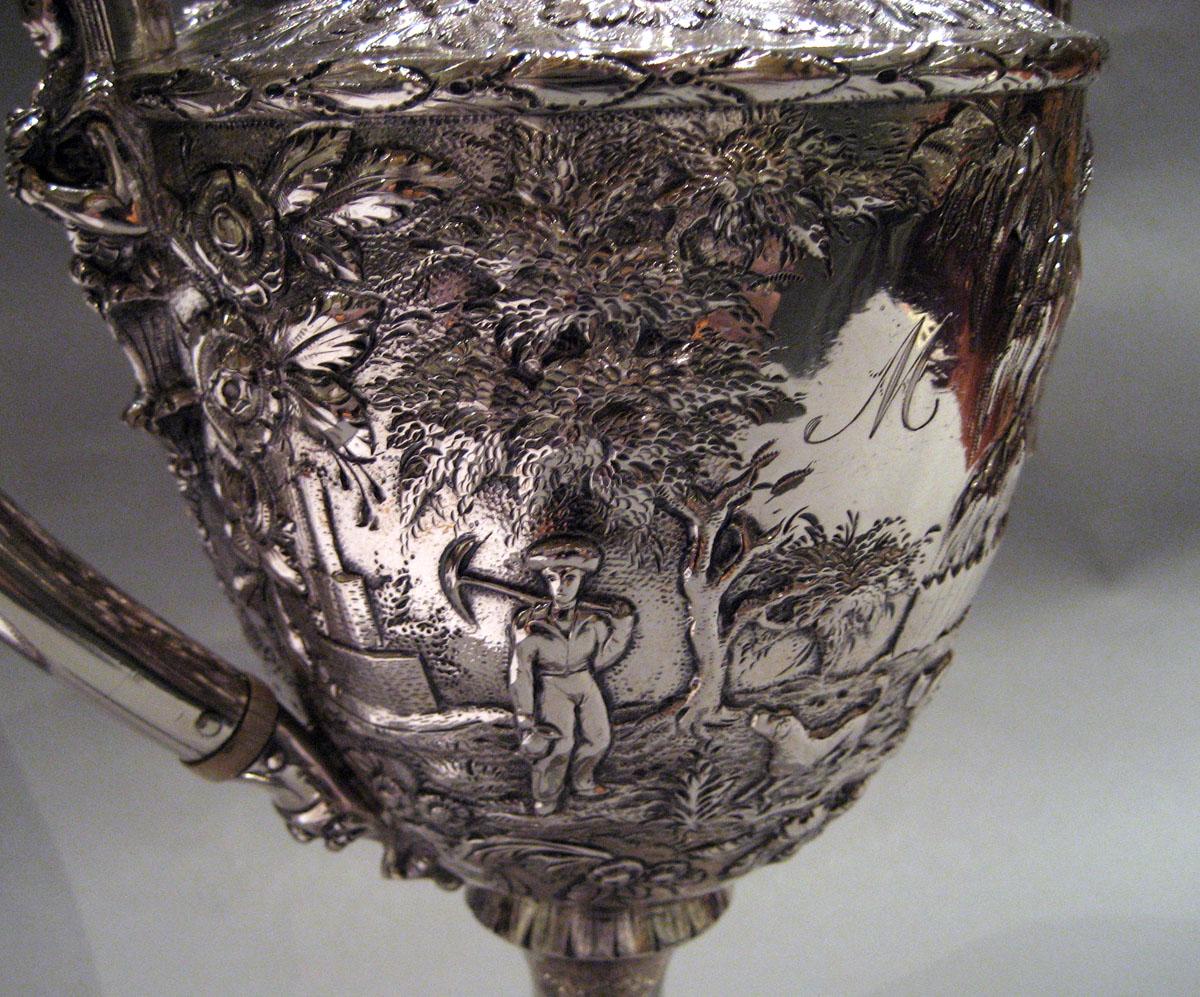 1972.0297.002 Silver Teapot detail 3