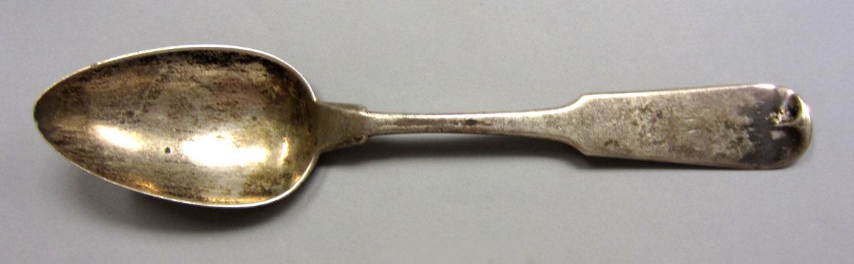 1972.0303 Tablespoon upper surface