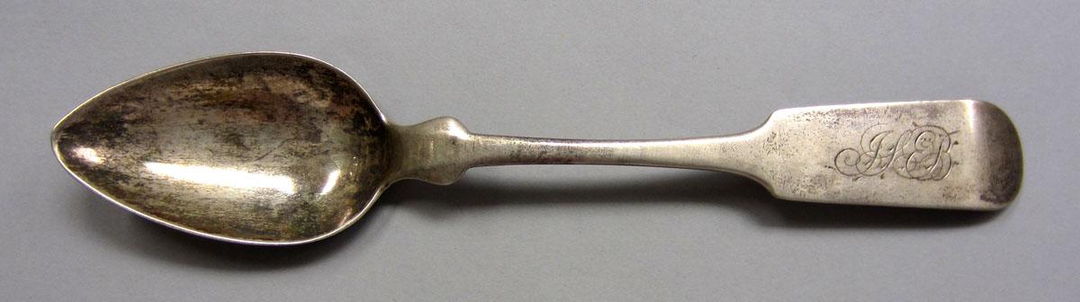 1972.0305 Dessert spoon upper surface