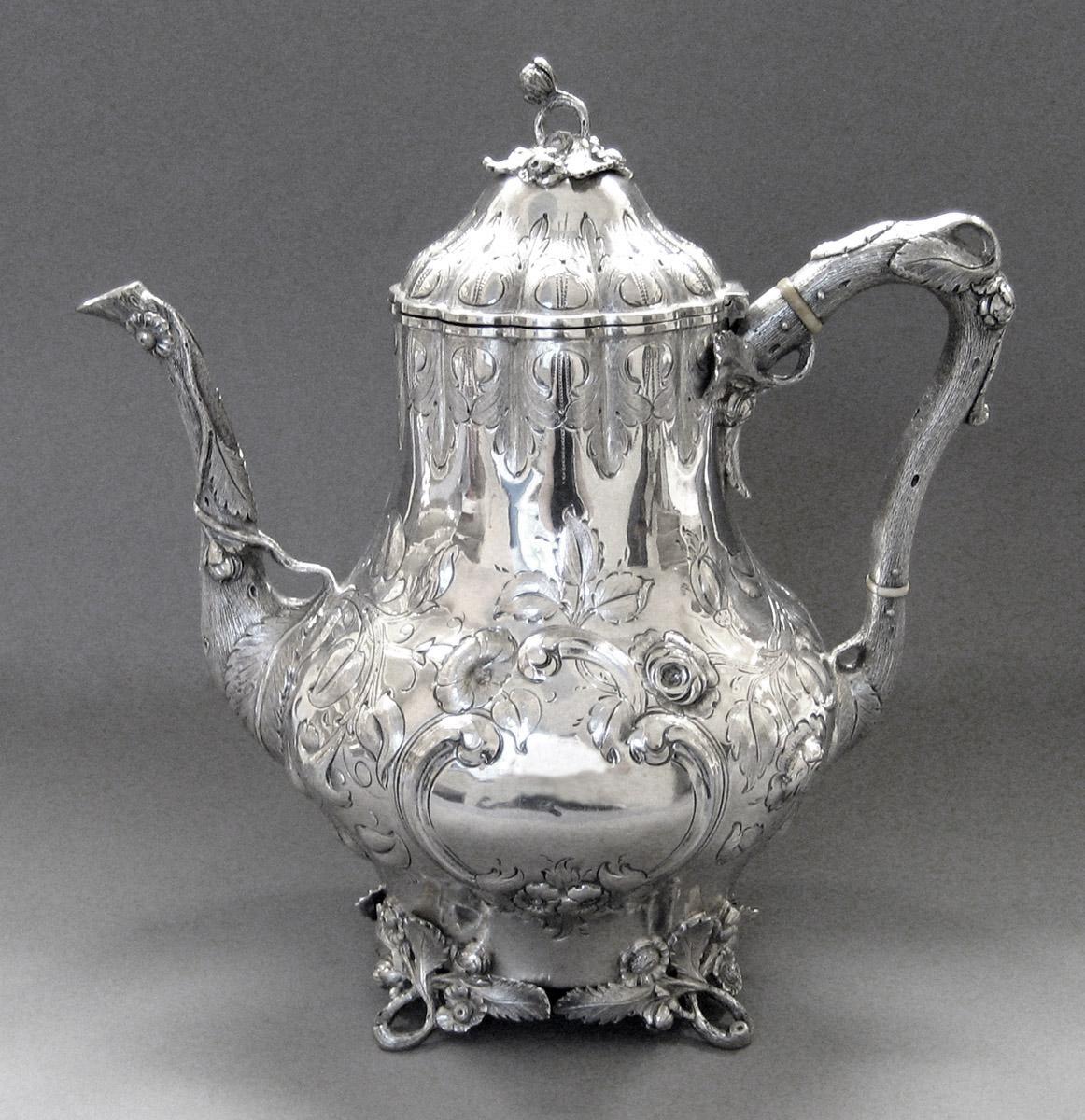 1972.0306.002 Silver Teapot side 1