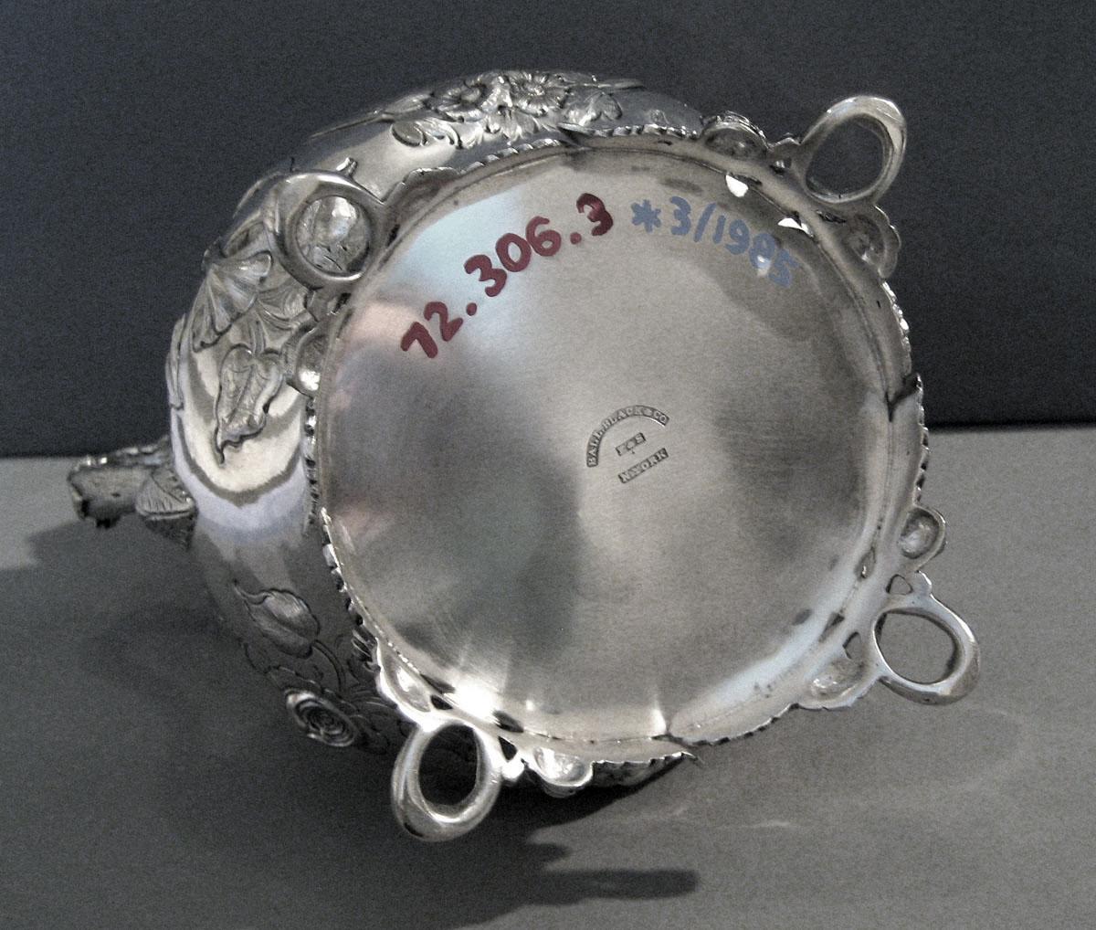 1972.0306.003 Silver Sugar Bowl underside