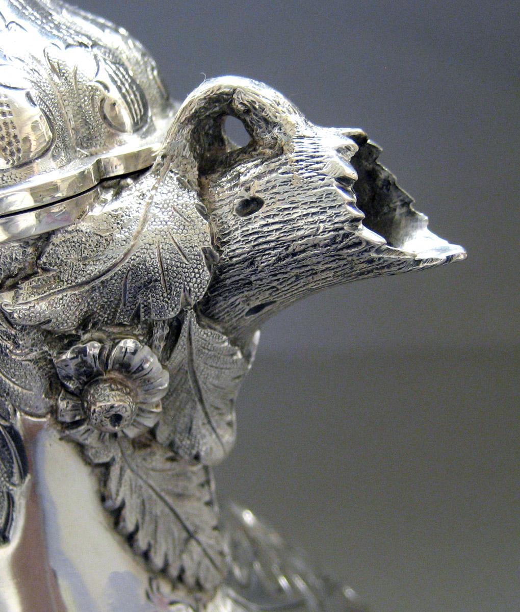 1972.0306.004 Silver Cream Pot spout detail