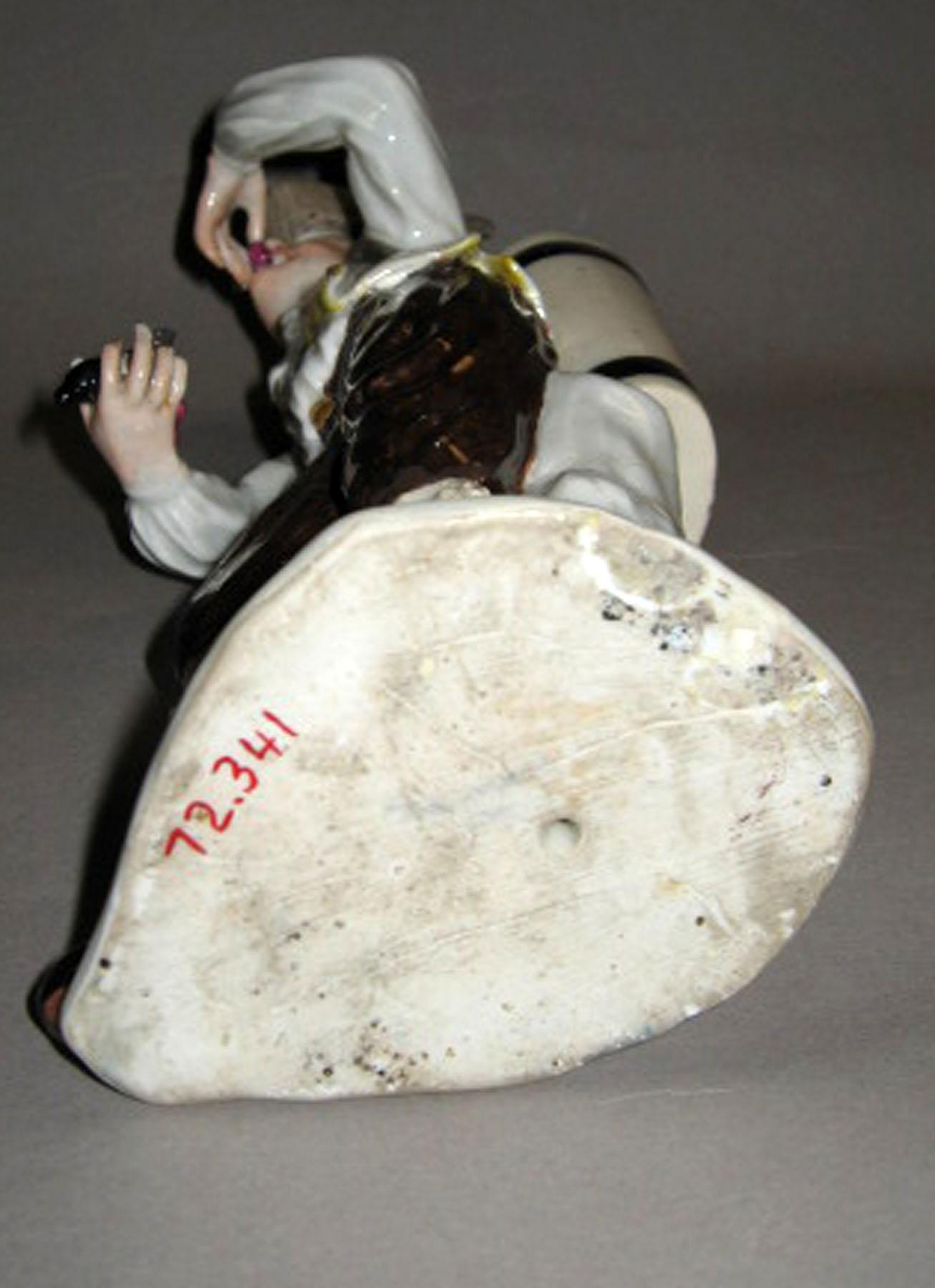 1972.0341 Figure (mark)