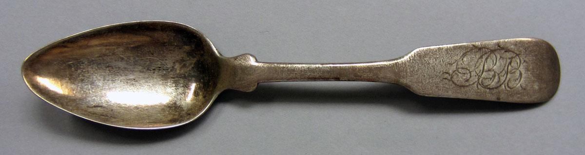 1972.0365 Teaspoon upper surface