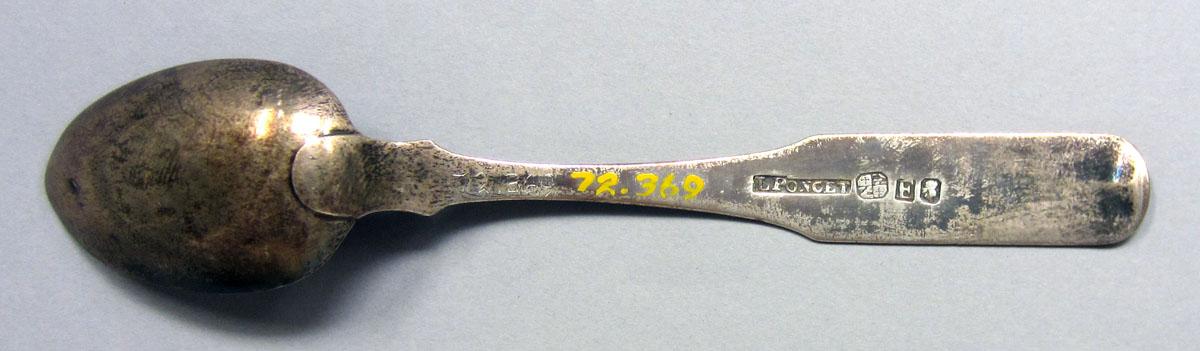 1972.0369 Teaspoon underside