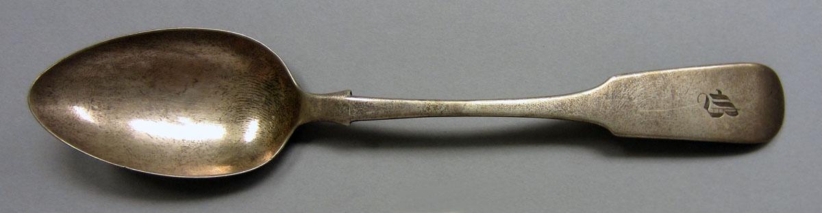 1972.0370 Teaspoon upper surface
