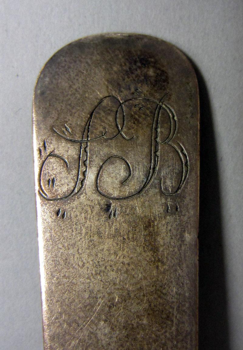1972.0371 Teaspoon engraving