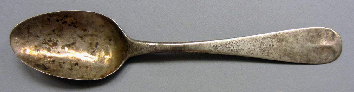 1972.0373 Teaspoon upper surface