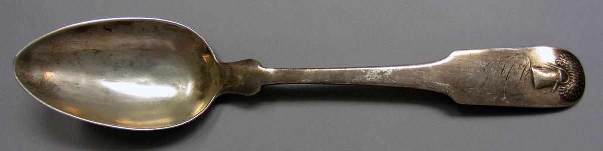 1972.0376 Tablespoon upper surface