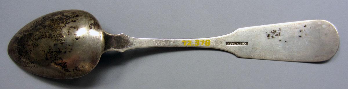 1972.0378 Tablespoon underside