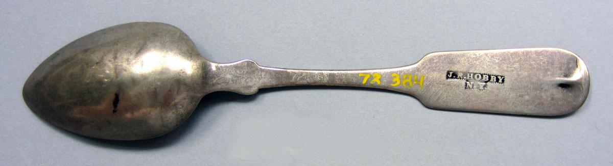 1972.0384 Teaspoon underside