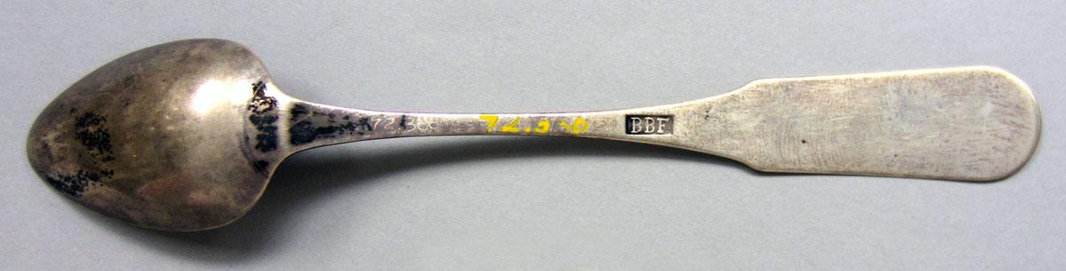 1972.0386 Teaspoon underside